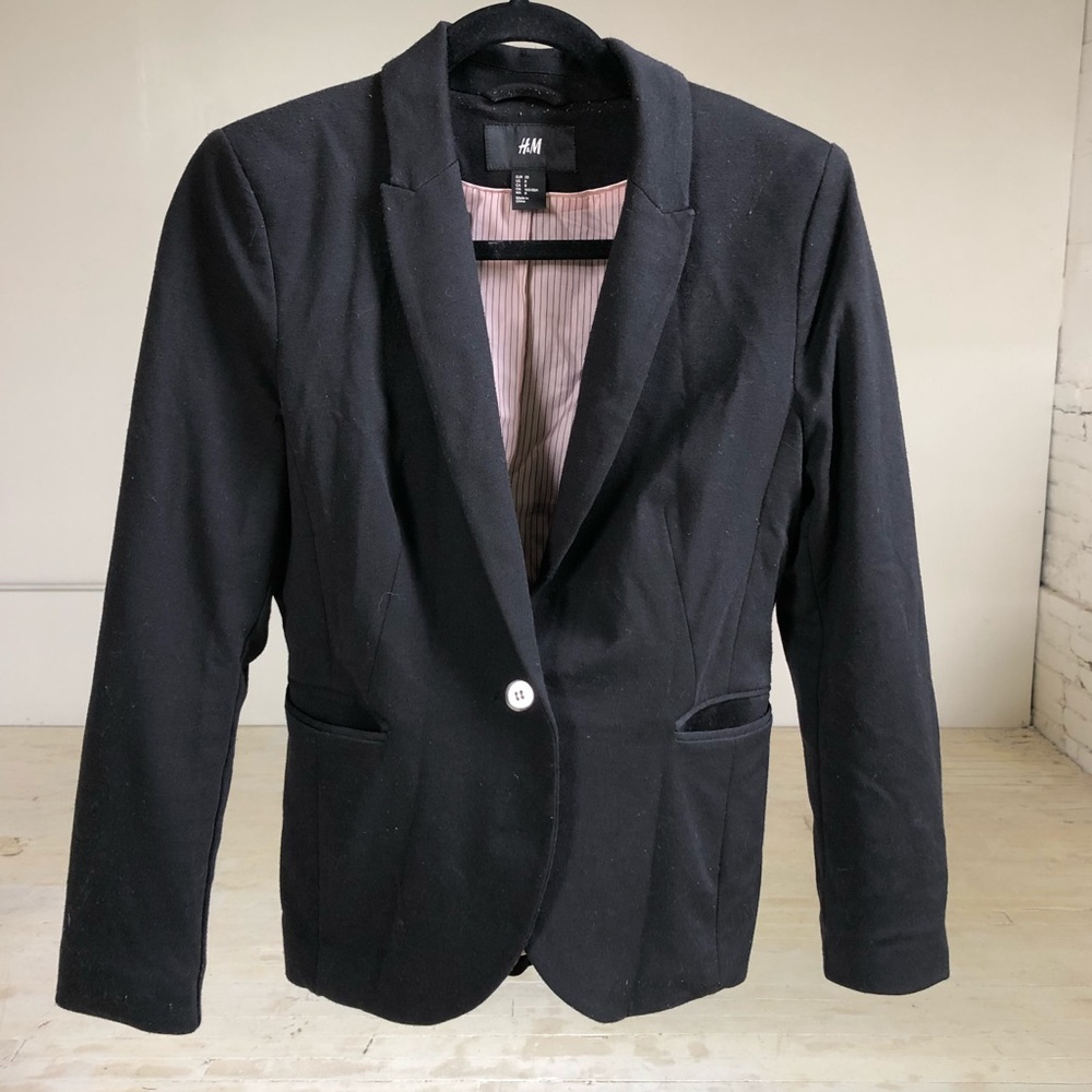 H&M black blazer size 8